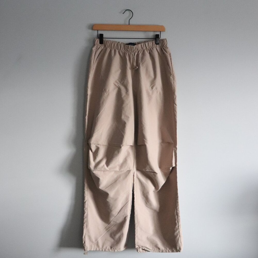 Aeropostale Parachute Cargo Medium Tan Pull On Relaxed High Rise Casual Pants